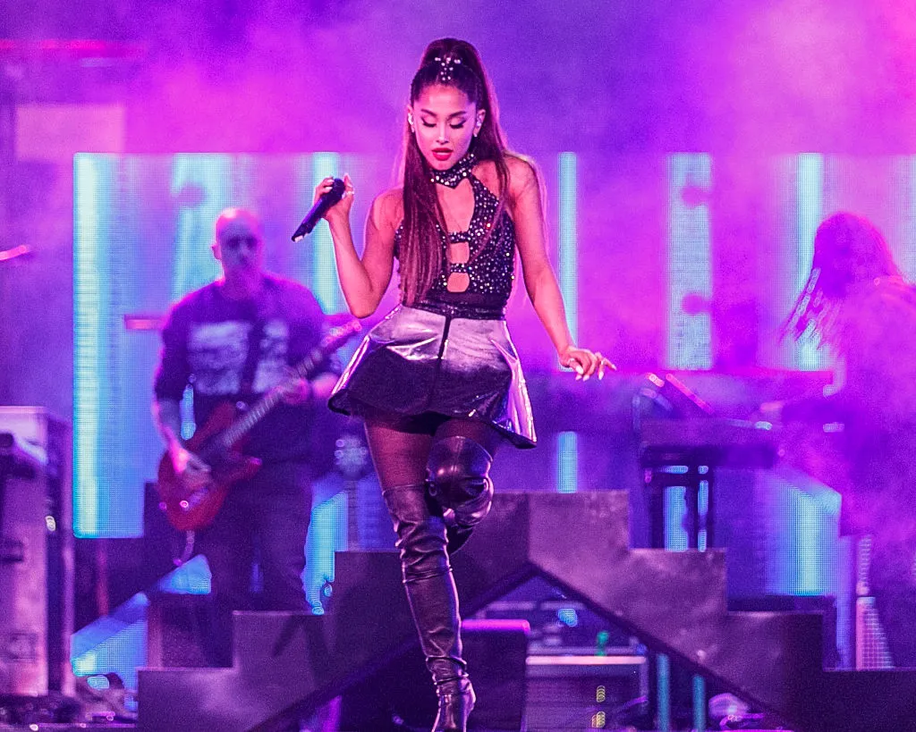 ariana-grande-o2-london-2
