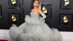 ariana-grande-grammys-2020-2.webp