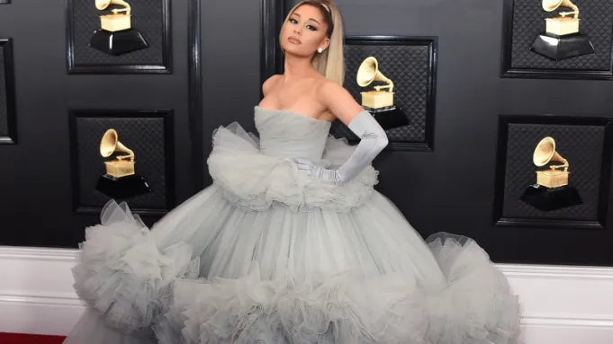 ariana-grande-grammys-2020-2.webp
