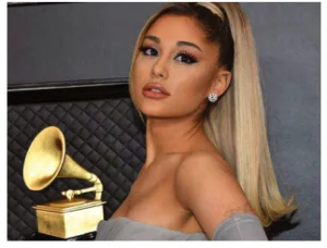 ariana-grane-grammy.