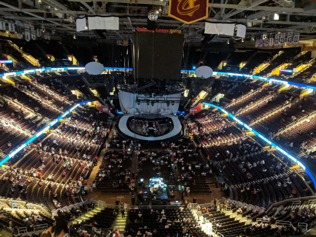 united center concert.webp