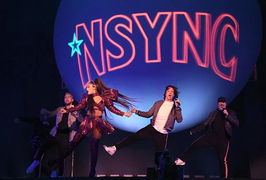 ariana grande performance with nsync members on coachella