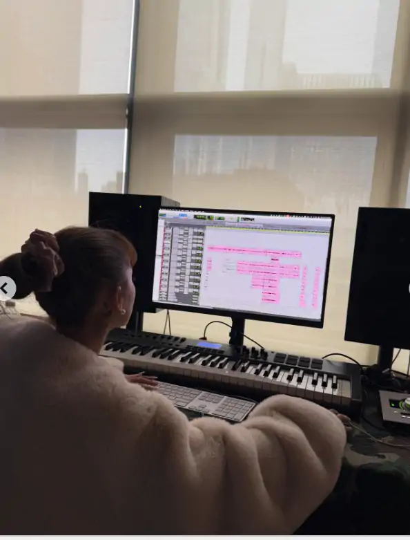 ariana grande new album coming up
