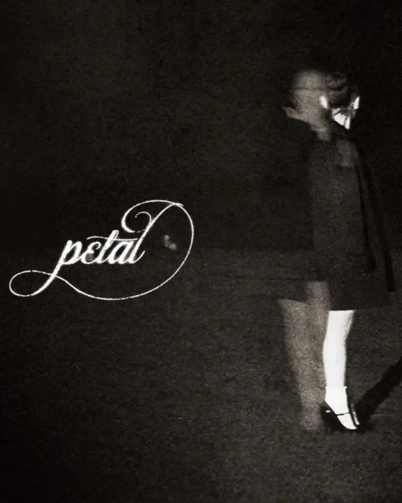 petal-ariana-grande.jpg
